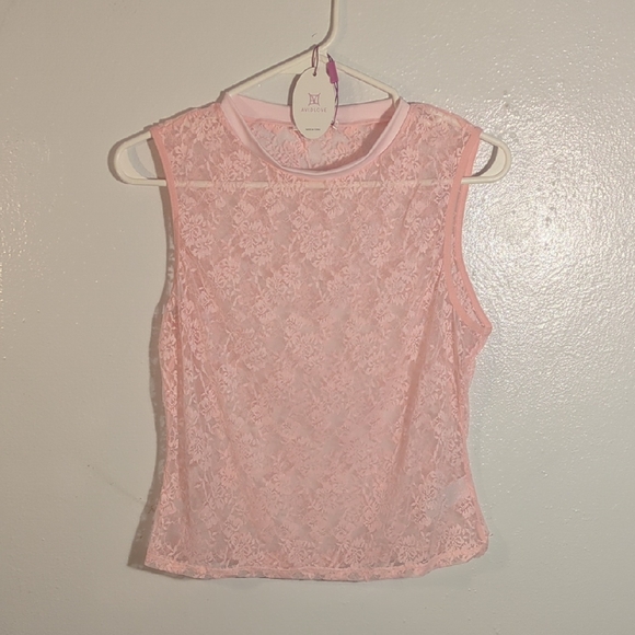 Elegant Light Pink Lace Sleep Wear Tank Top - Picture 1 of 4